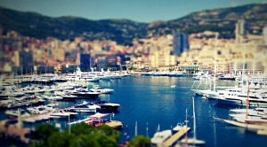 Vince &ndash; Tax Exile (Vince &ndash; Tax Exile)